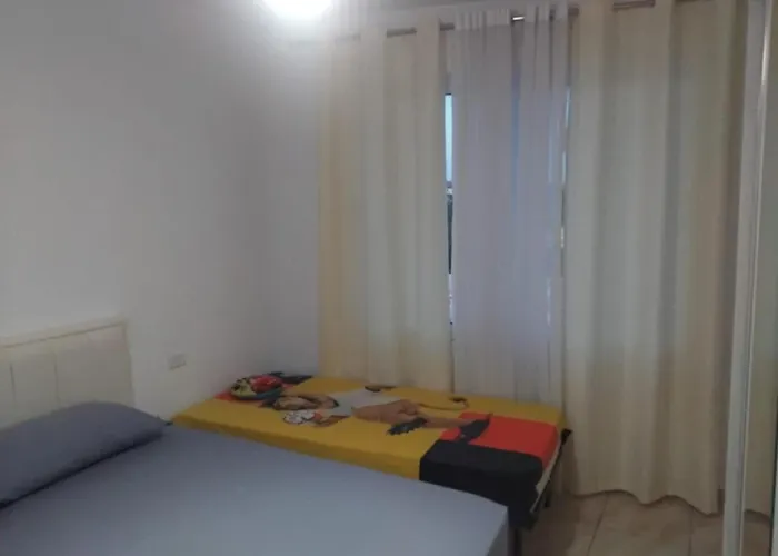 Beachfront Apartment Durres At Shkembi Kavajes Kamelia Building